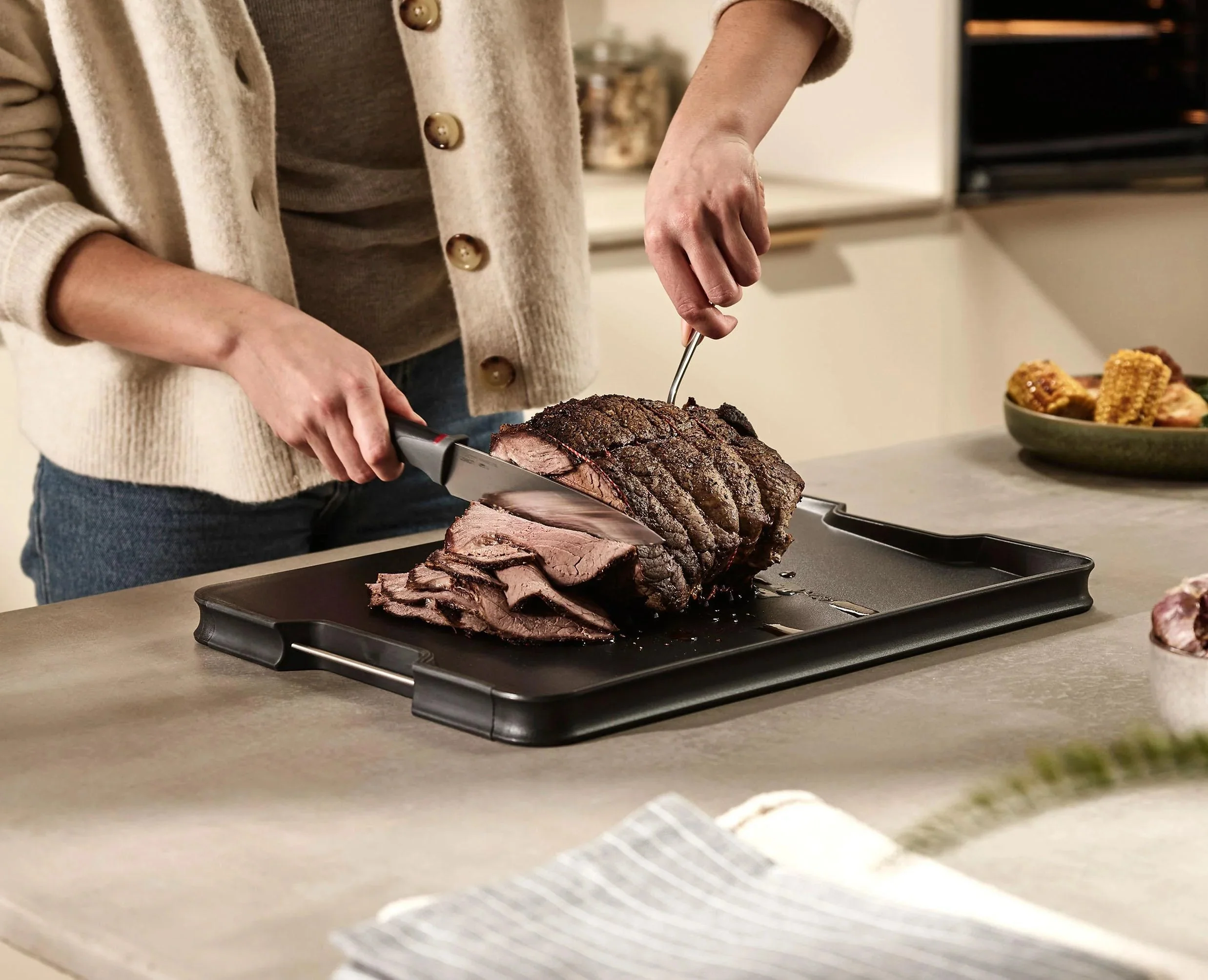 Cut&Carve™ Plus Multi-function Black Cutting Board - Image 3