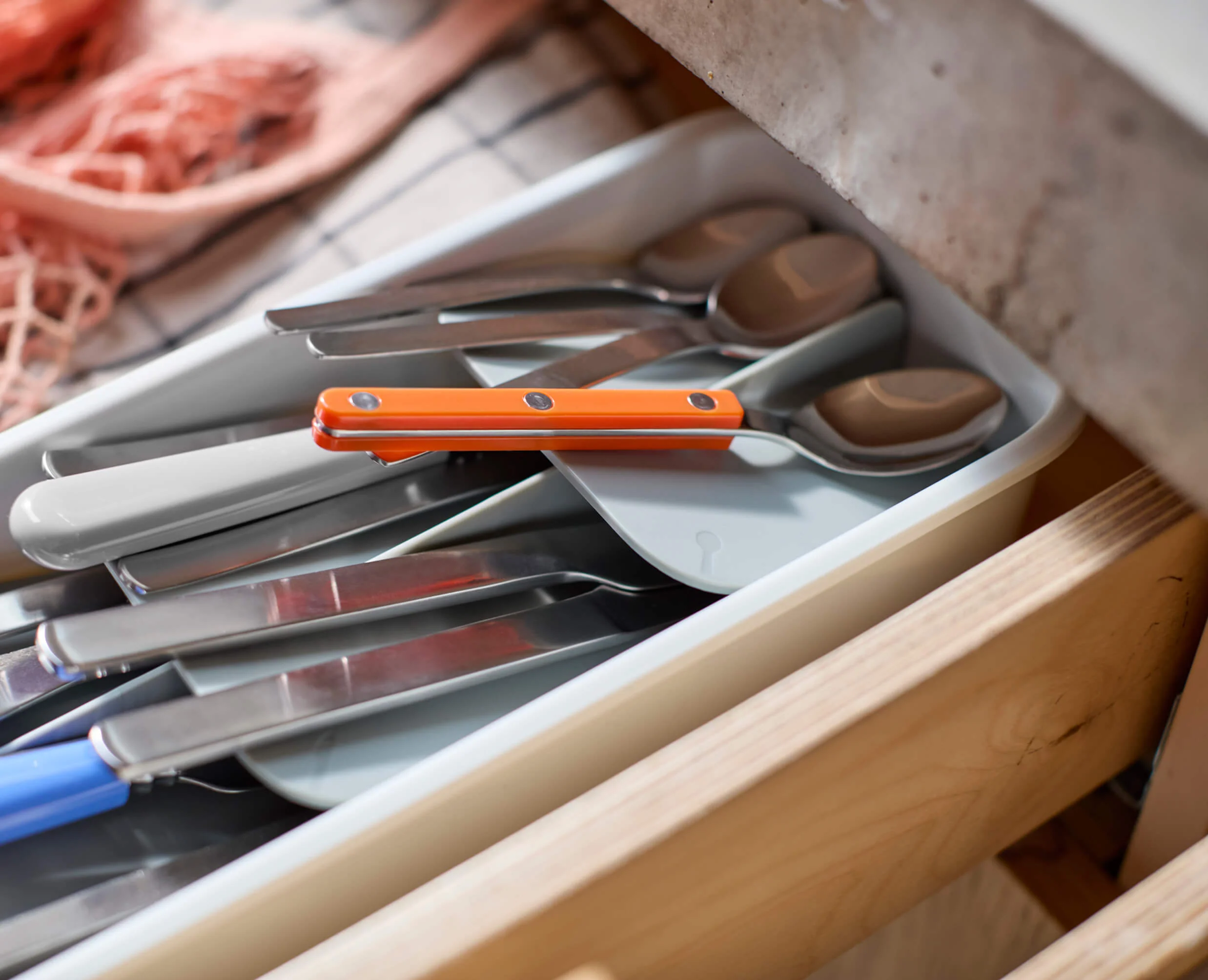 DrawerStore™ Compact Tiered Cutlery Organizer - Image 5