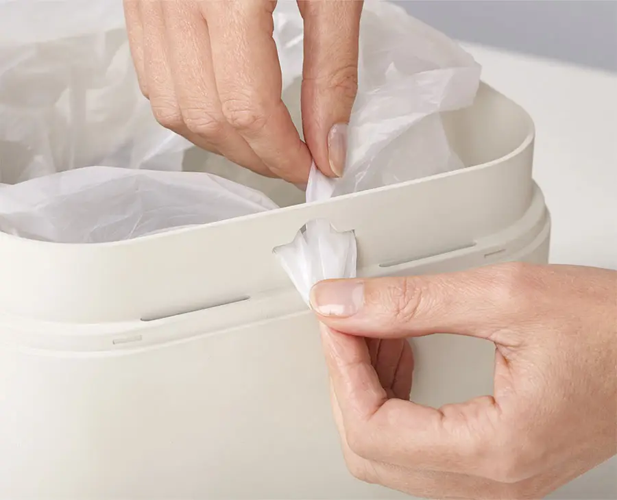 IW2 4L White Food Waste Caddy Trash Bags - 4 pack - Image 5