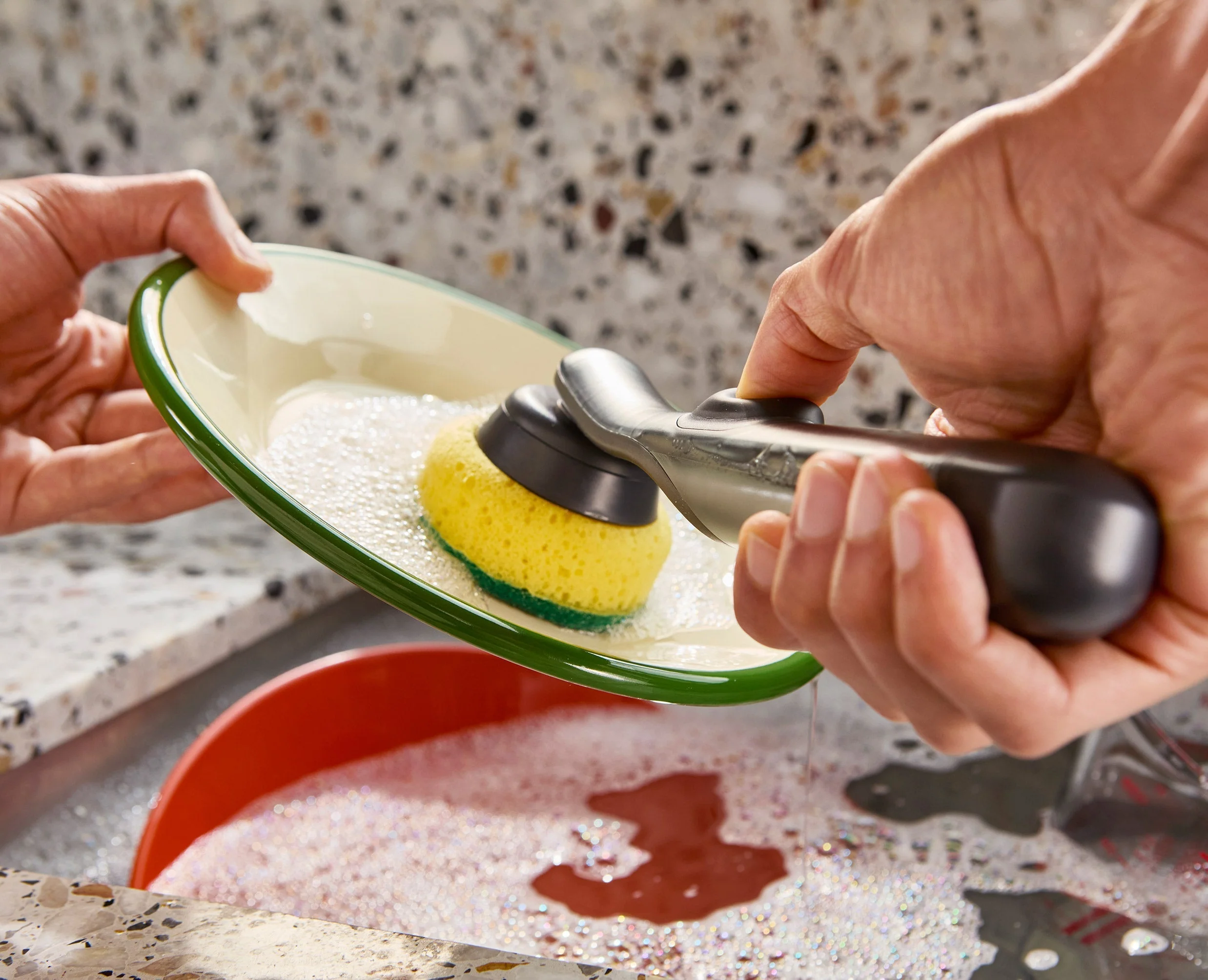 SinkTech™ Soap Dispensing Dish Brush with Replacement Head & Extra Heads - Image 2