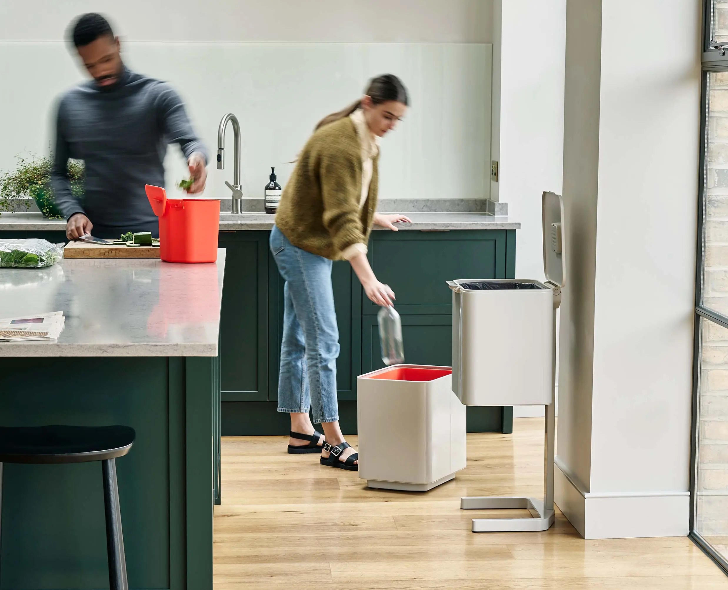 Totem Max 60L Stone Waste & Recycling Trash Can - Image 3
