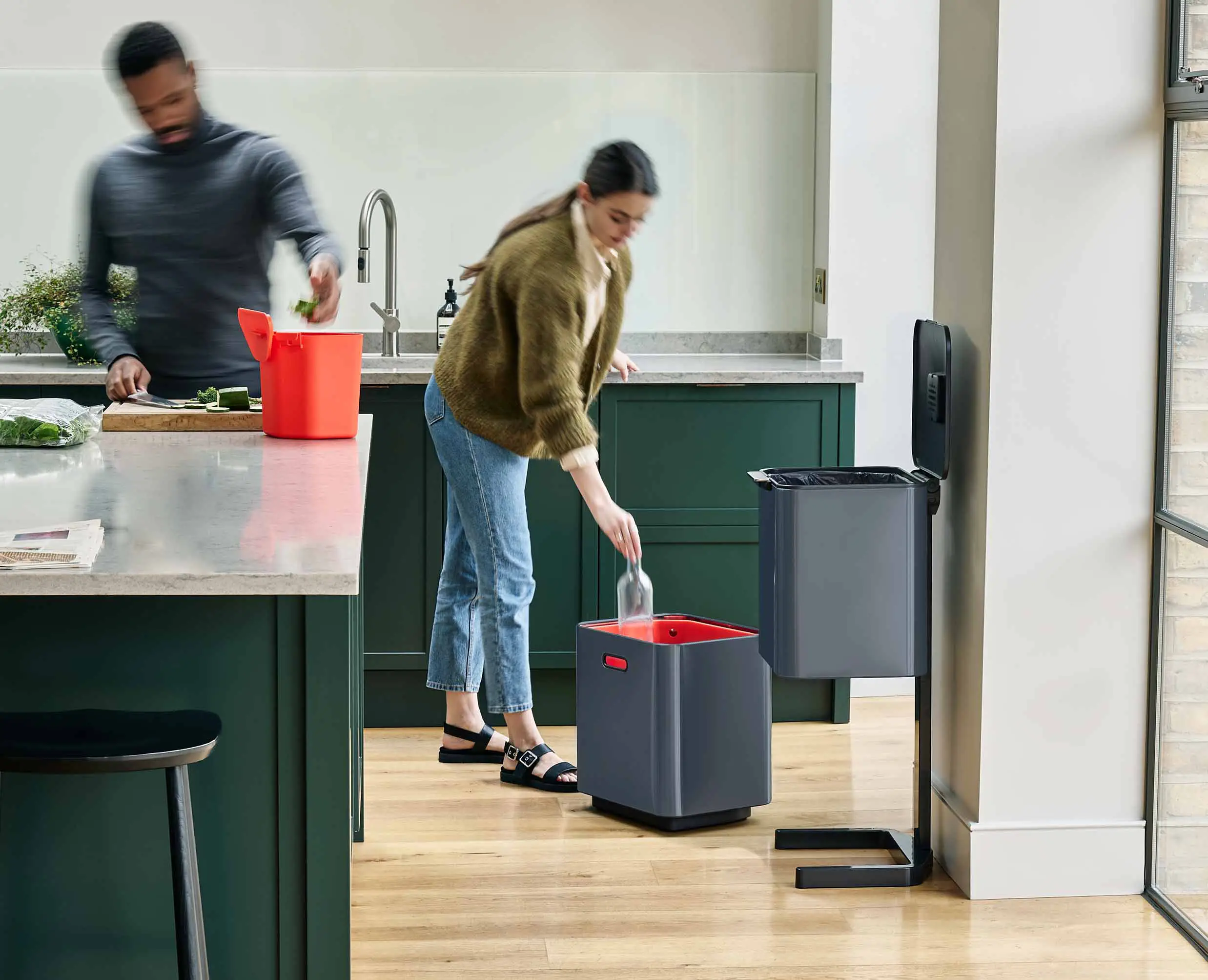 Totem Max 60L Gray Waste & Recycling Trash Can Starter Set - Image 2